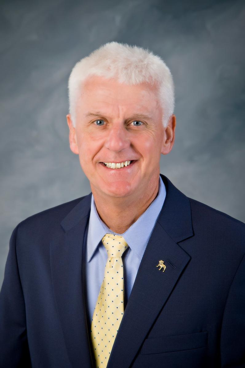Dr. Peter Ryan